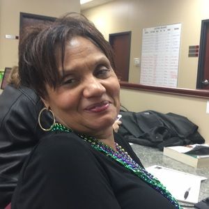 Meet your Posher, Gloria